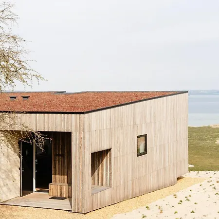 Enjoy Twosomeness With A View Of Helnaes Feriehus *